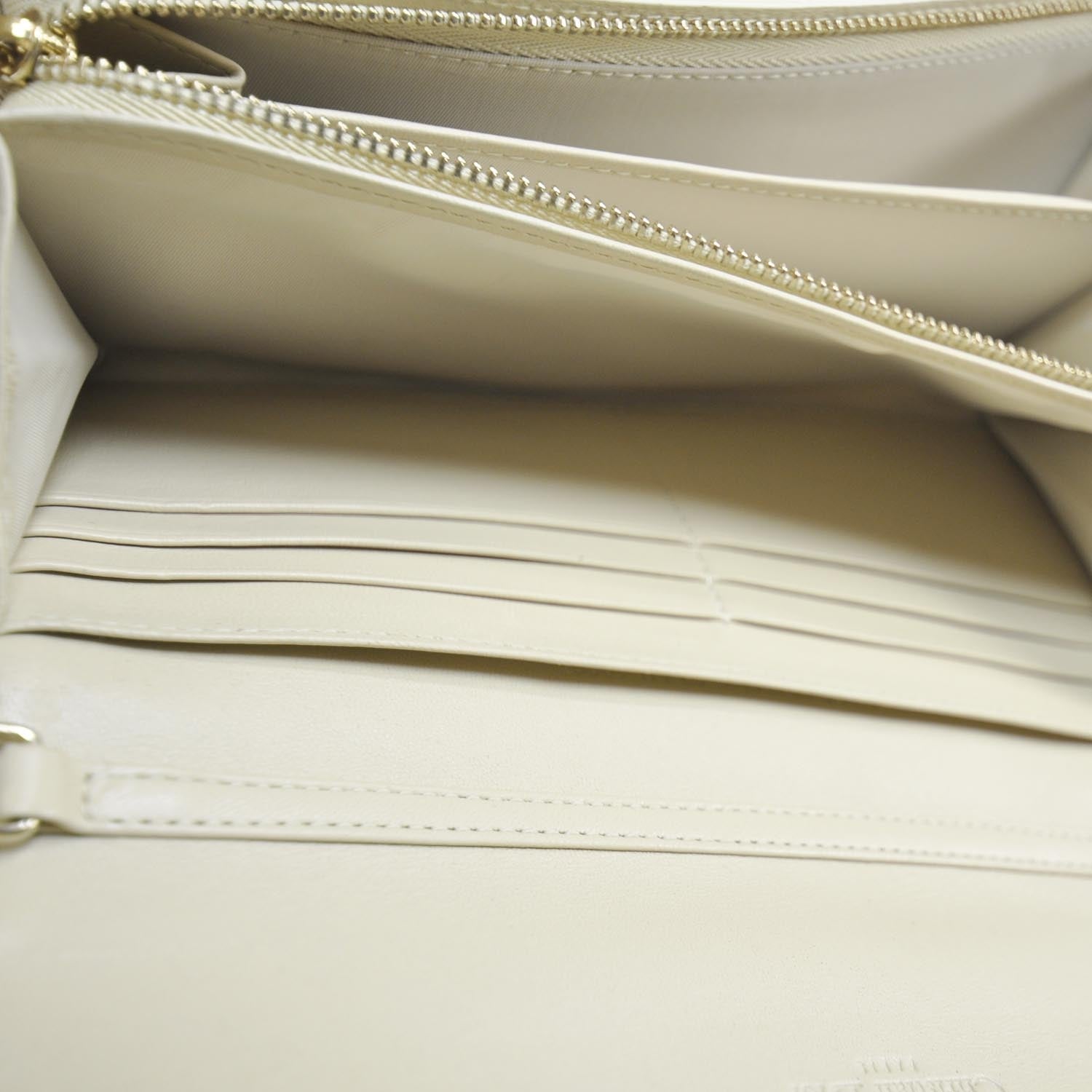 Christian Dior Patent Cannage Shoulder Bag 6 of 9