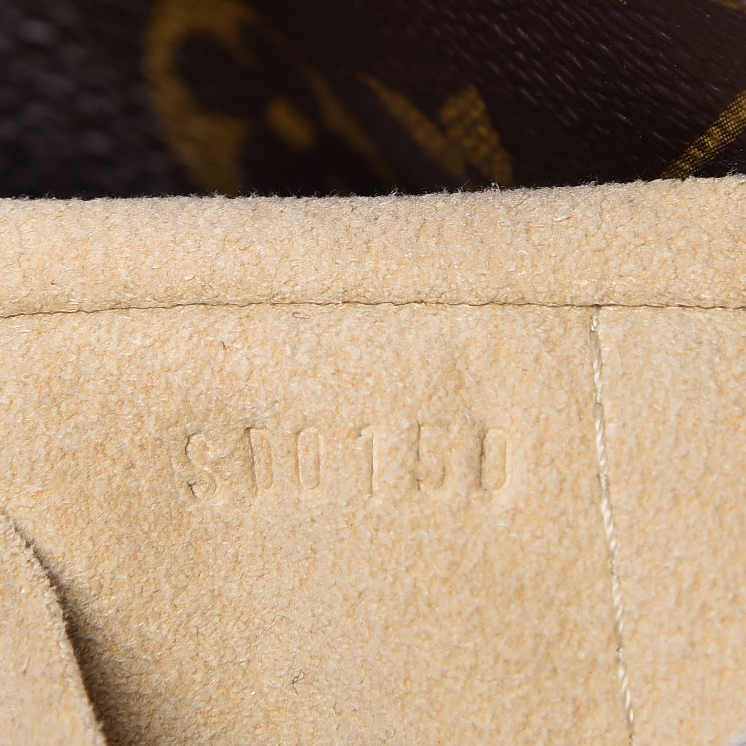 Louis Vuitton Monogram Artsy MM 7 of 8