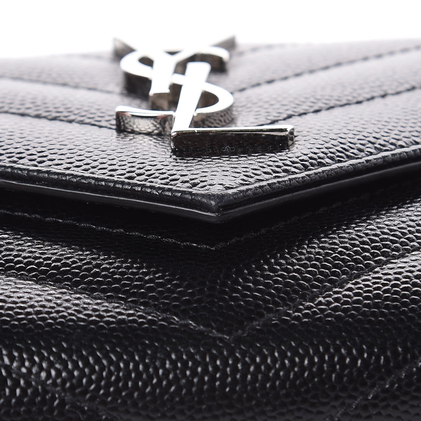 Grain De Poudre Matelasse Chevron Monogram Compact Tri Fold Wallet Black