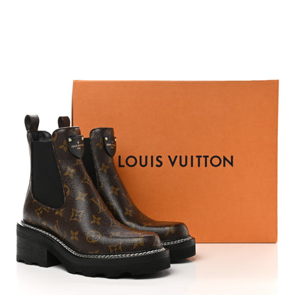 Louis Vuitton Patent Monogram LV Beaubourg Ankle Boots 35 Black 9 of 9
