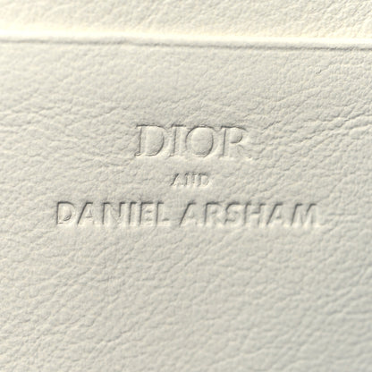 Christian Dior X DANIEL ARSHAM Grained Calfskin Newspaper Messenger White 13 of 23