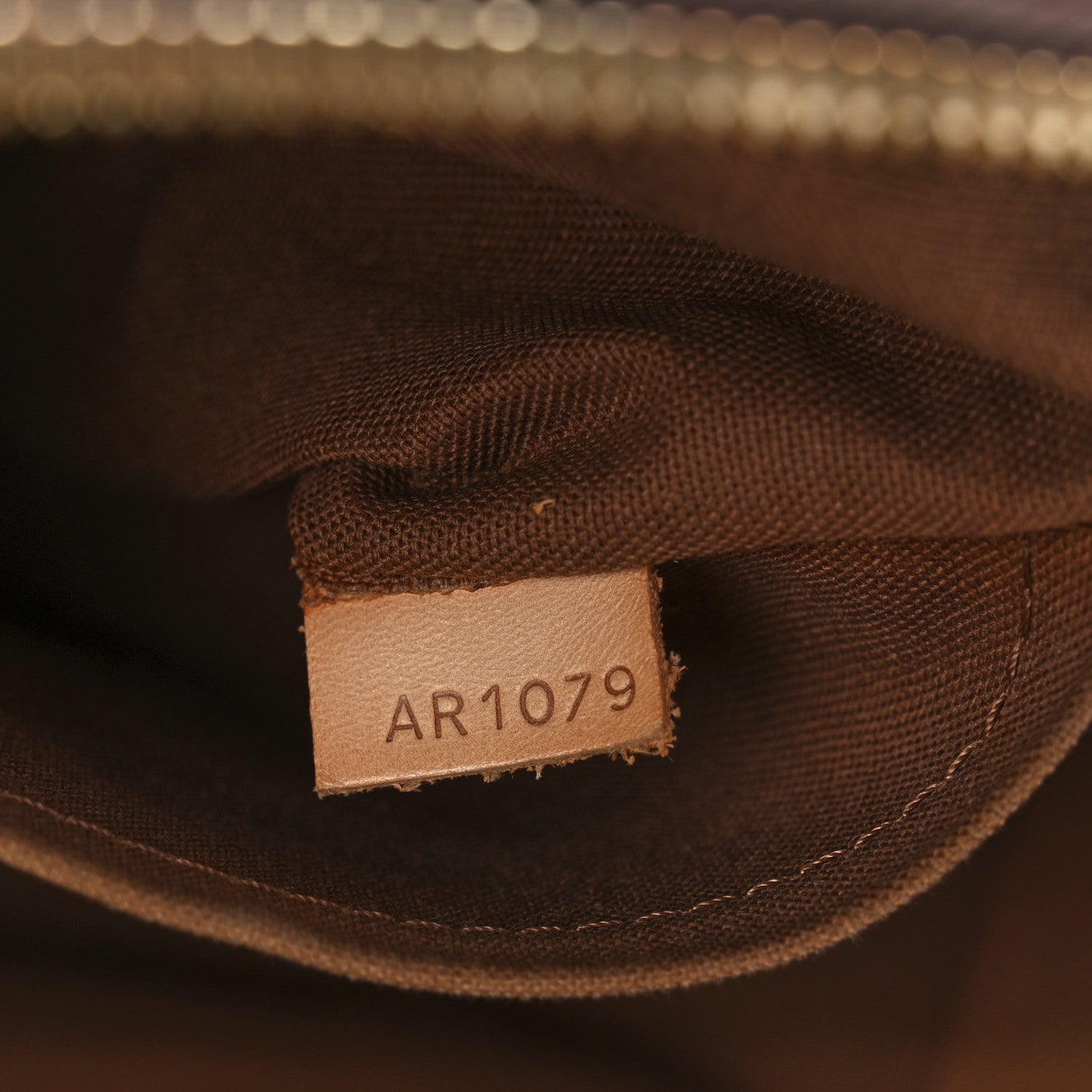 Louis Vuitton Monogram Tivoli PM 8 of 12