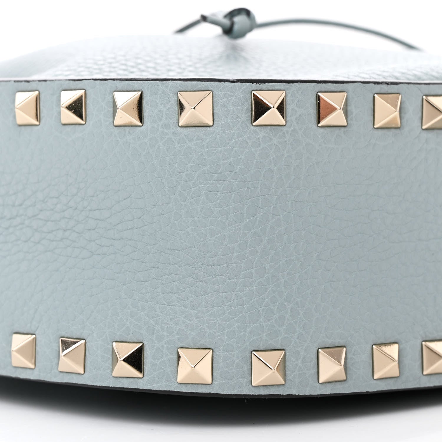 Valentino Garavani Grained Calfskin Rockstud Bucket Bag Amadeus 8 of 9