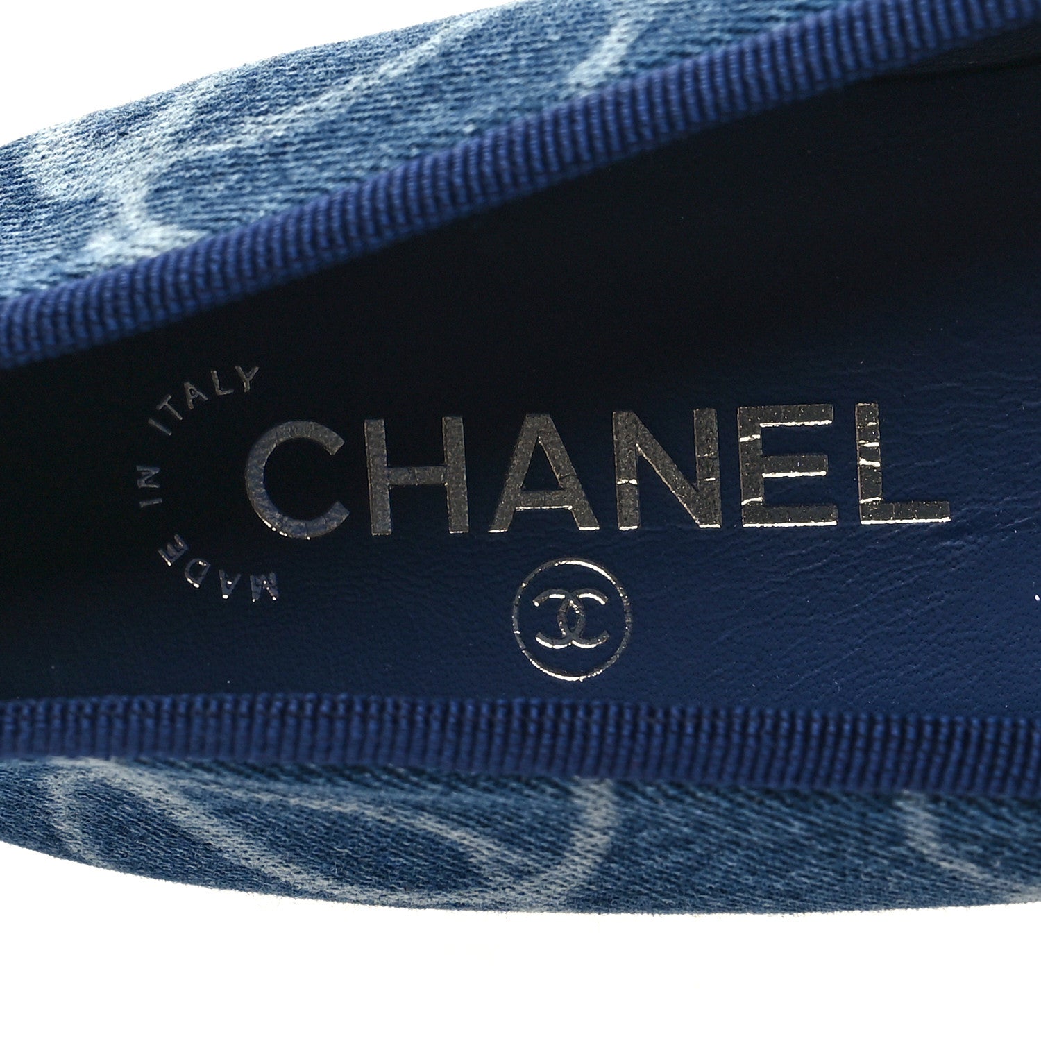 Chanel Denim Printed CC Cap Toe Ballerina Flats 39.5 Blue White 8 of 8