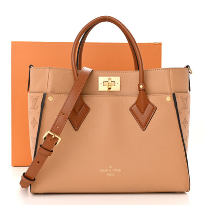 Louis Vuitton Mahina On My Side Arizona 12 of 12