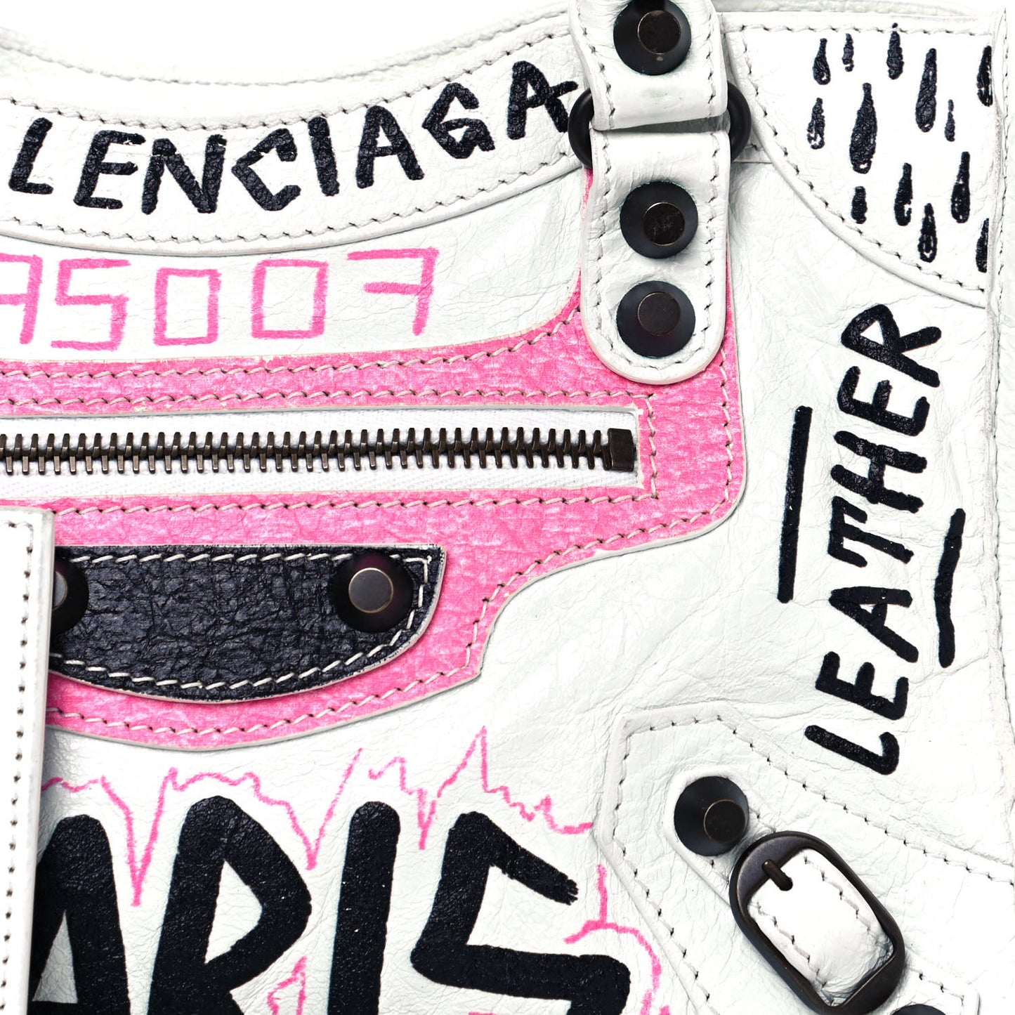 Agneau Graffiti All Over Classic Hardware Mini City White Multicolor