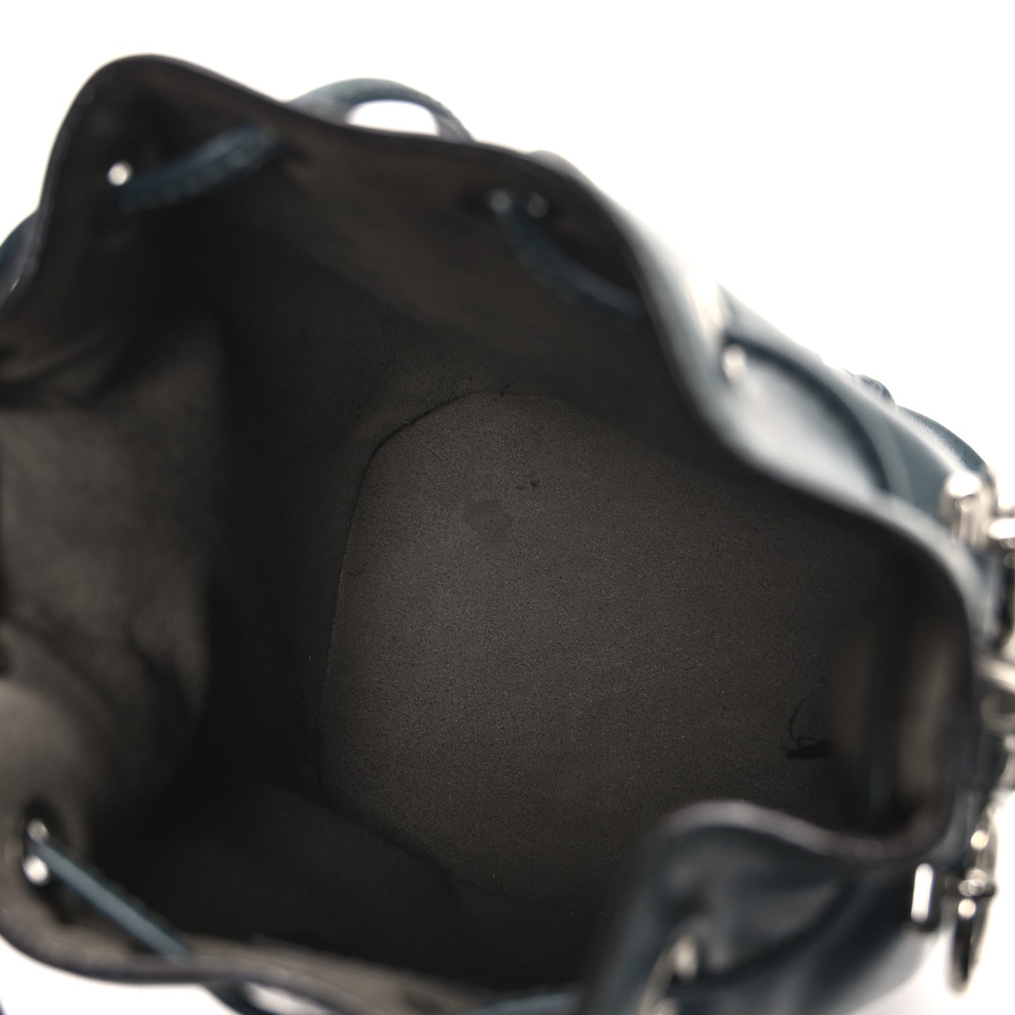 Vitello Liberty Lucido F is Fendi Mini Mon Tresor Bucket Bag Green