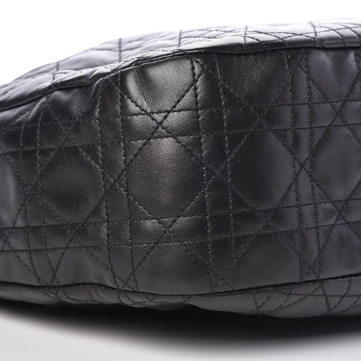 Lambskin Cannage Medium Dior Soft Hobo Black