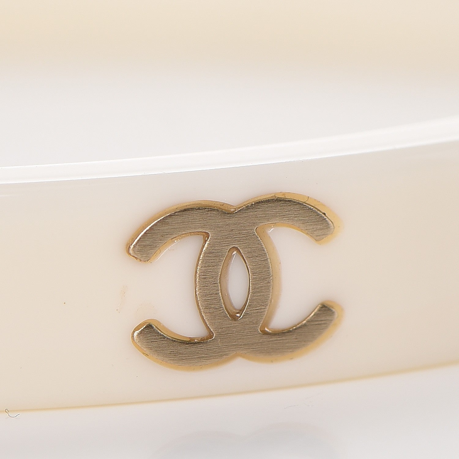 Chanel Resin Metal CC Bangle White 4 of 4