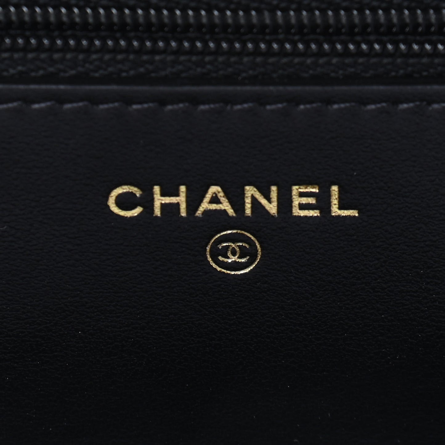 Tweed Quilted Wallet On Chain WOC Black Ecru White
