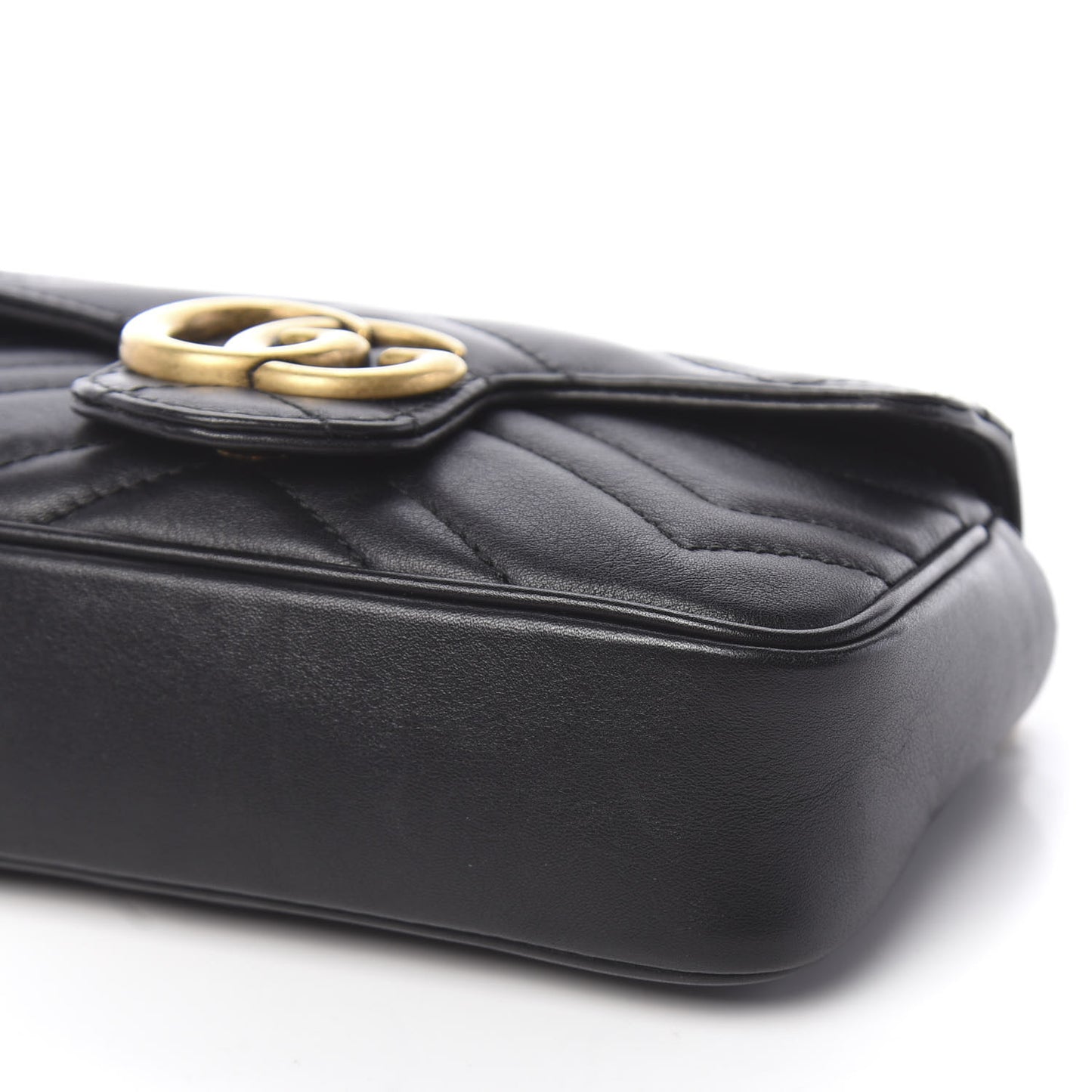 Calfskin Matelasse Super Mini GG Marmont Shoulder Bag Black