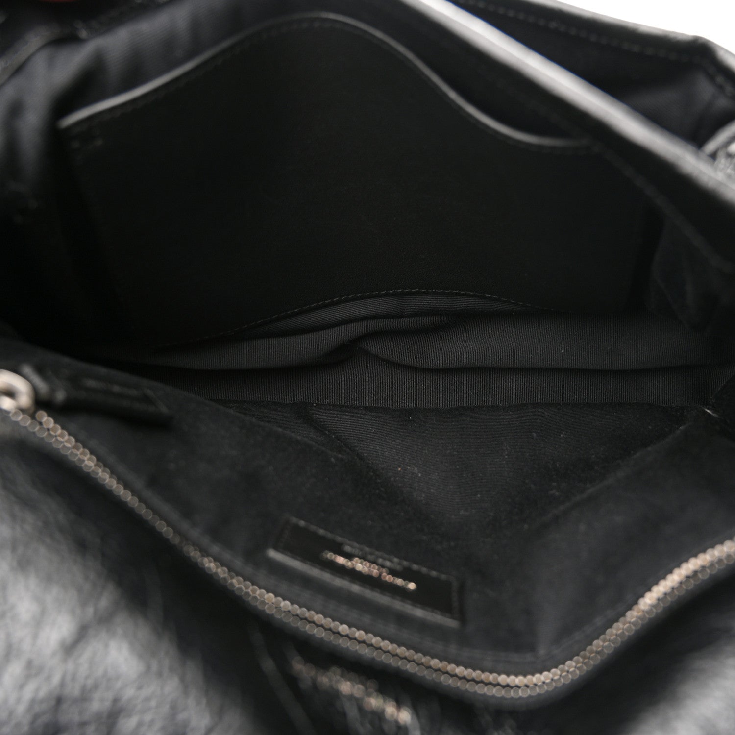 Saint Laurent Crinkled Calfskin Matelasse Monogram Medium Niki Chain Satchel Black 5 of 11