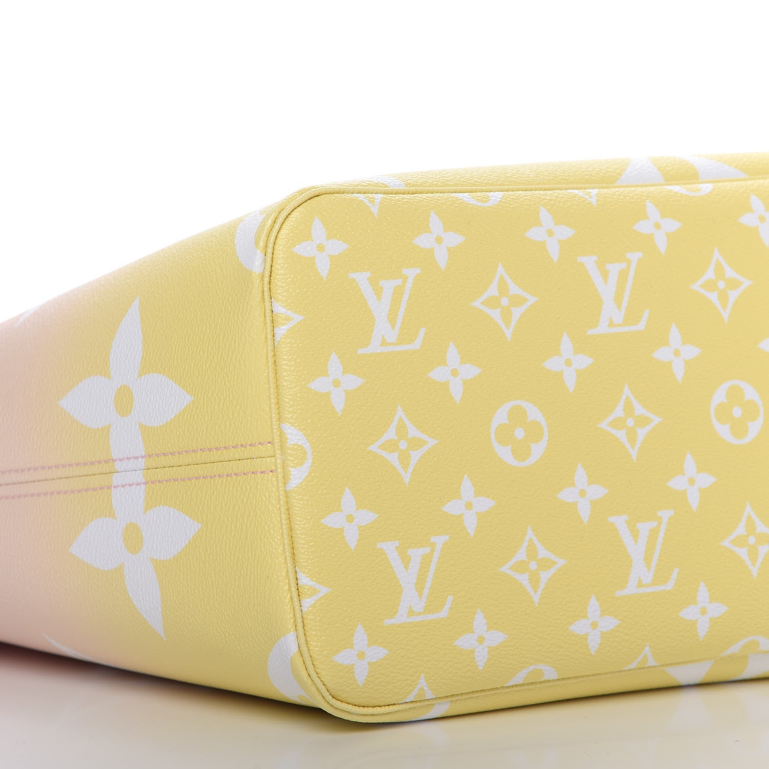 Louis Vuitton Monogram Giant By The Pool Neverfull MM Light Pink 6 of 9