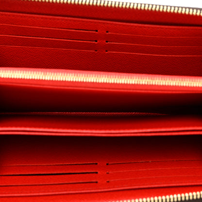 Louis Vuitton Monogram 2019 Christmas Animation Zippy Wallet 4 of 7