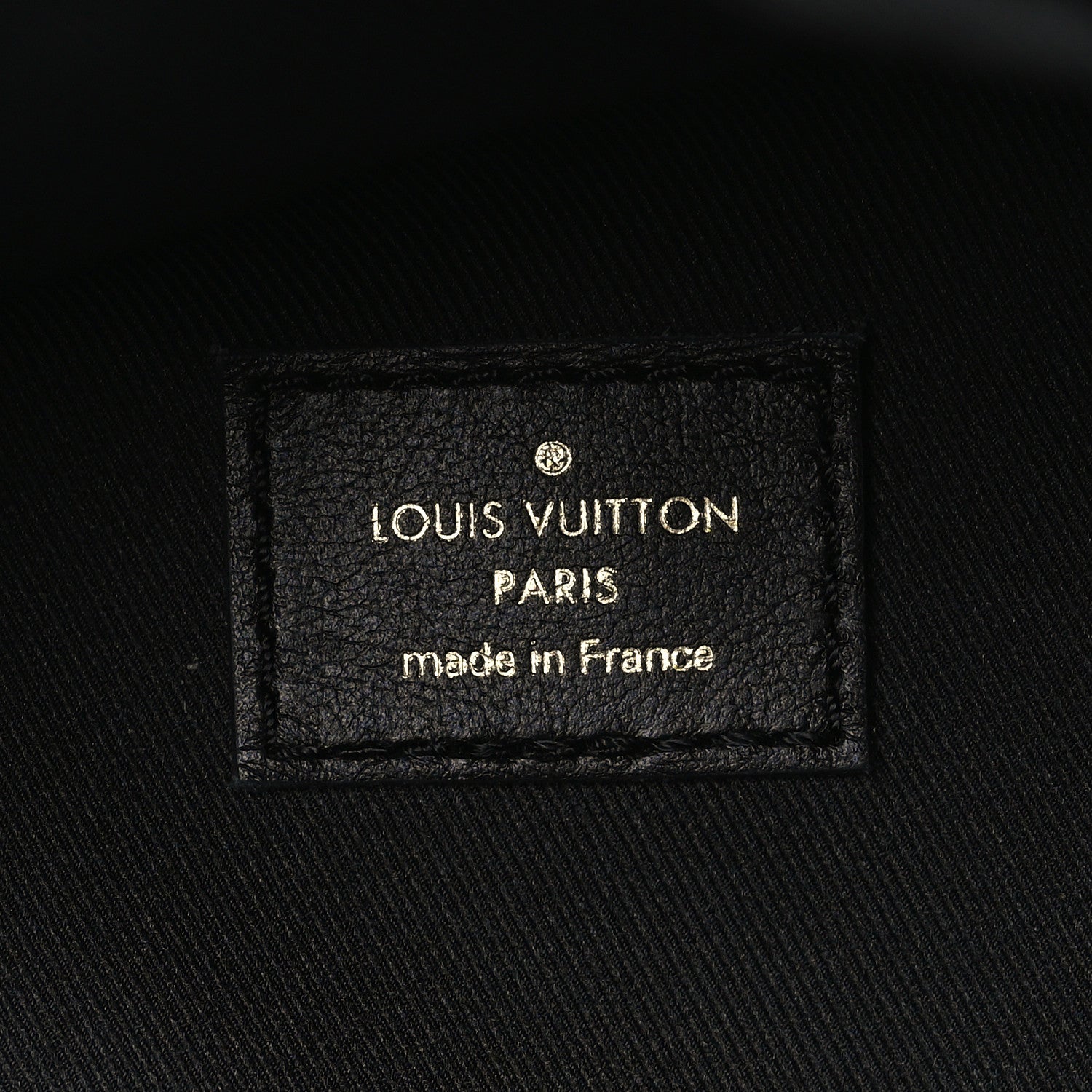 Louis Vuitton Calfskin Quilted New Wave Bumbag Black 6 of 8