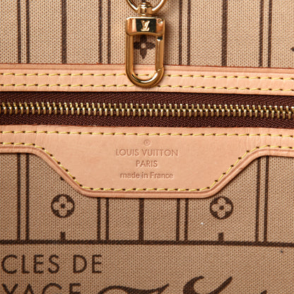 Louis Vuitton Monogram Neverfull MM 9 of 11