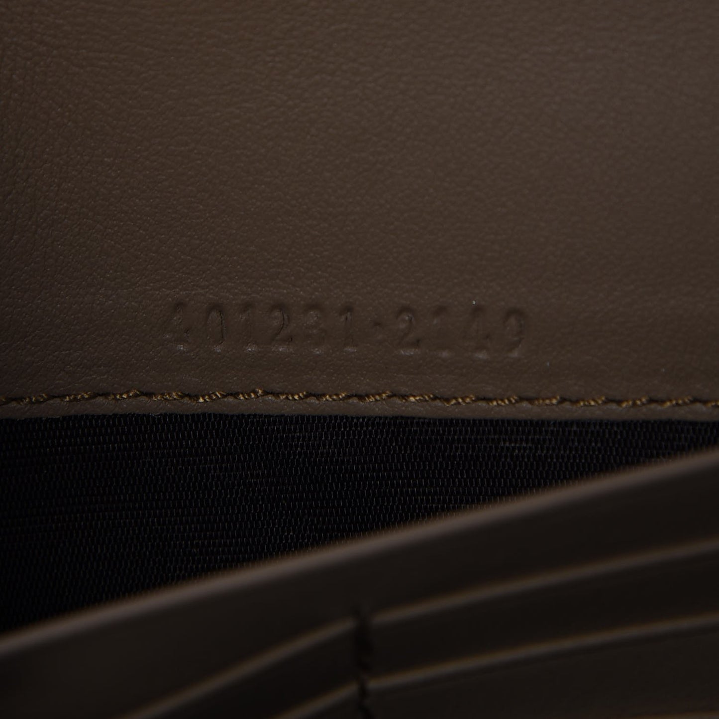 GG Supreme Monogram Mini Dionysus Chain Wallet Beige Taupe