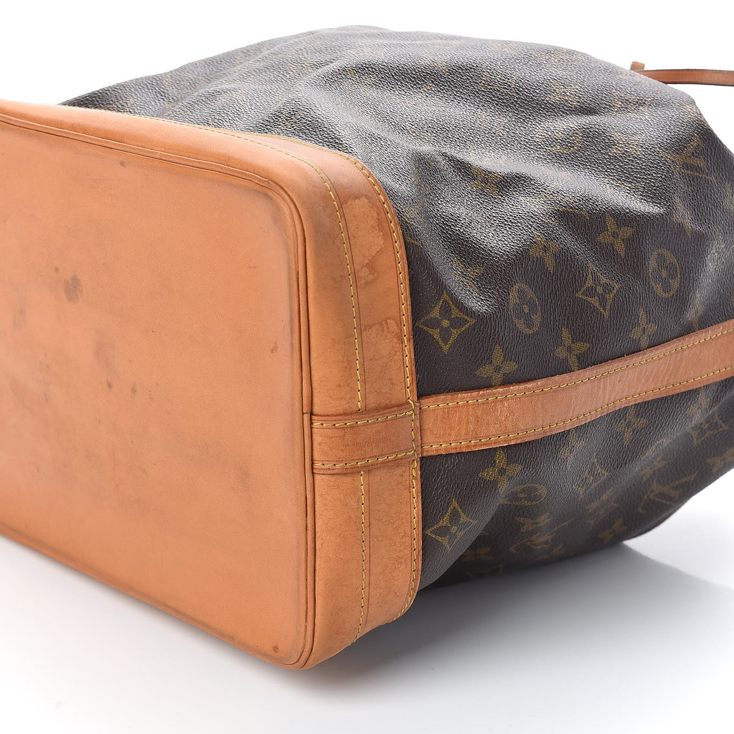 Monogram Noe