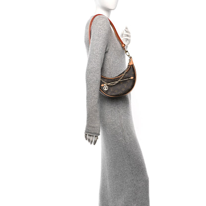 Louis Vuitton Monogram Loop 2 of 9