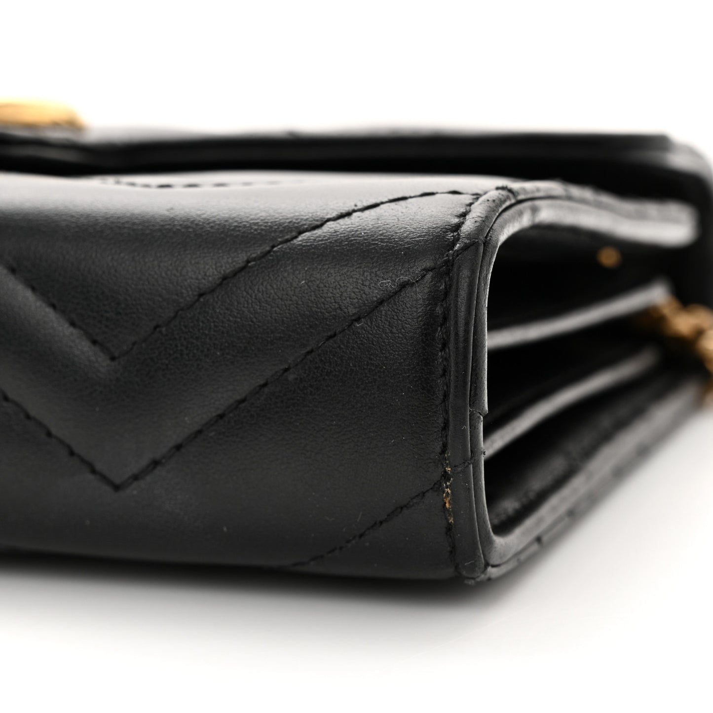 Calfskin Matelasse GG Marmont Chain Wallet Black