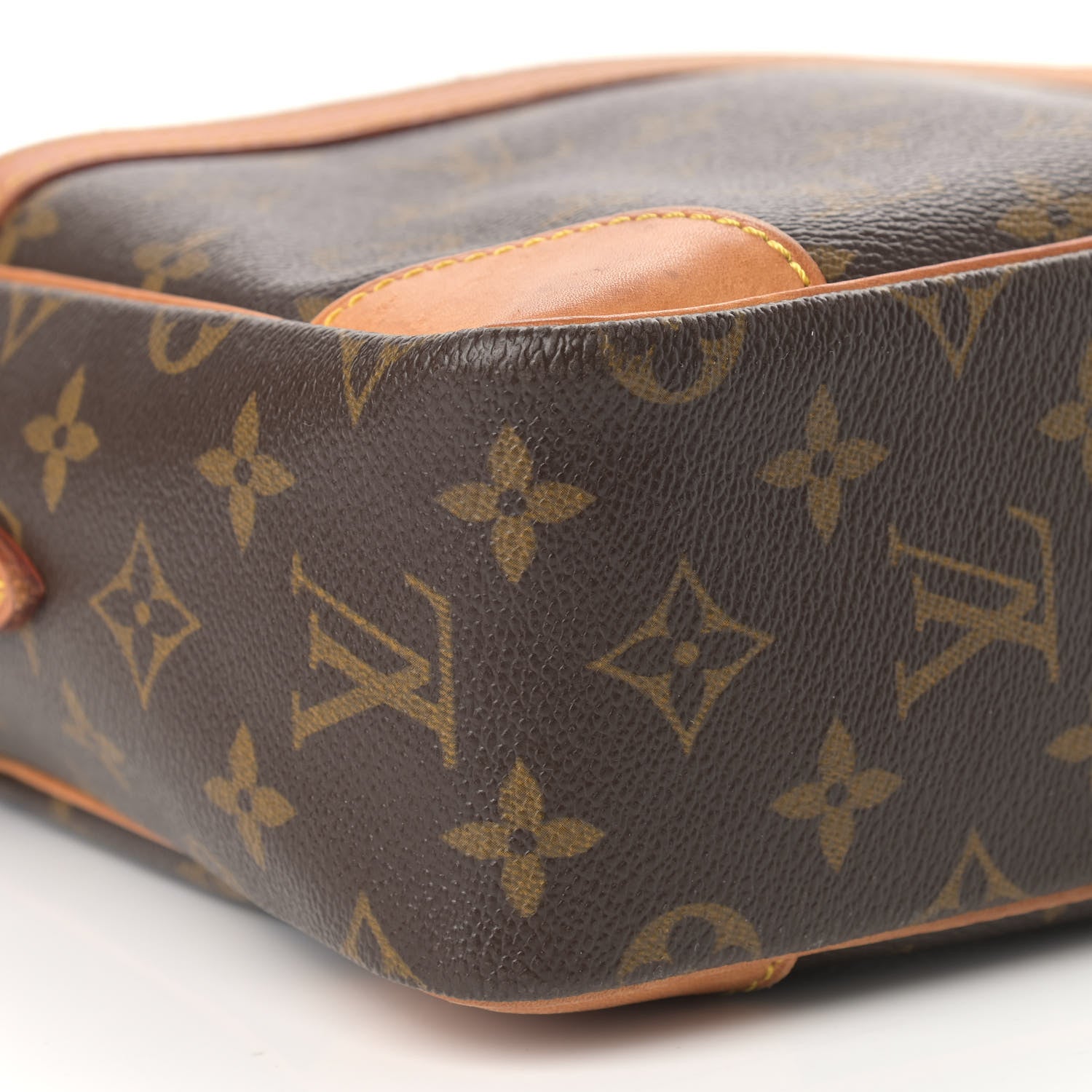 Louis Vuitton Monogram Trocadero 30 8 of 13