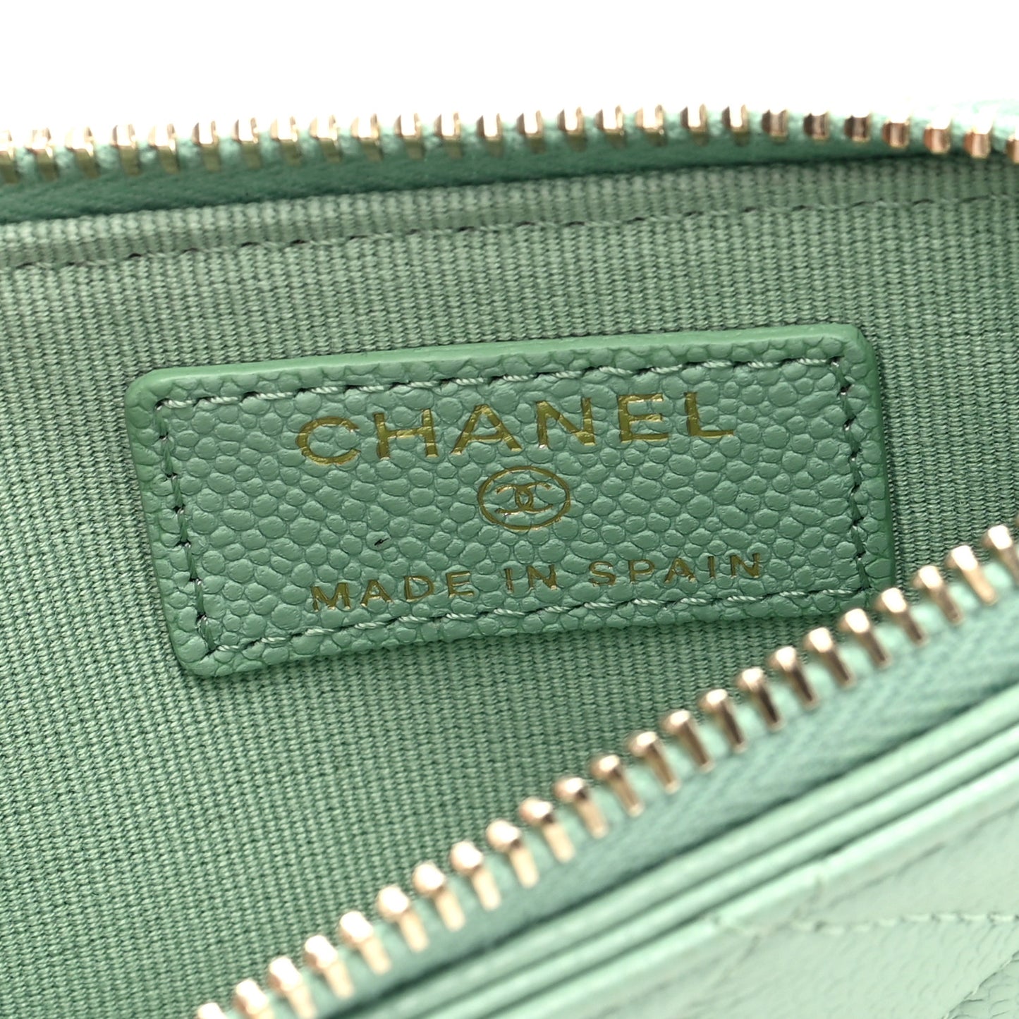 Caviar Quilted Flap Zip Card Holder Light Green