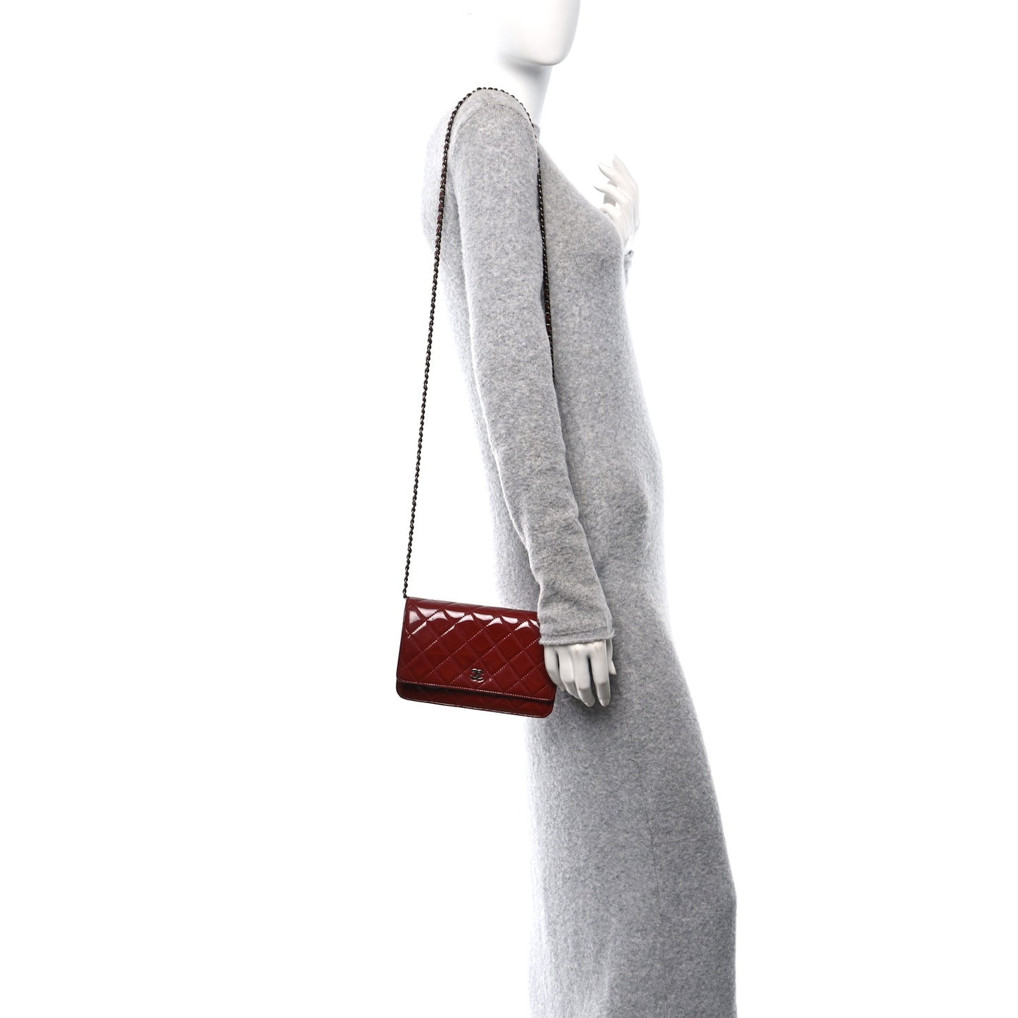 Patent Quilted Wallet On Chain WOC Red