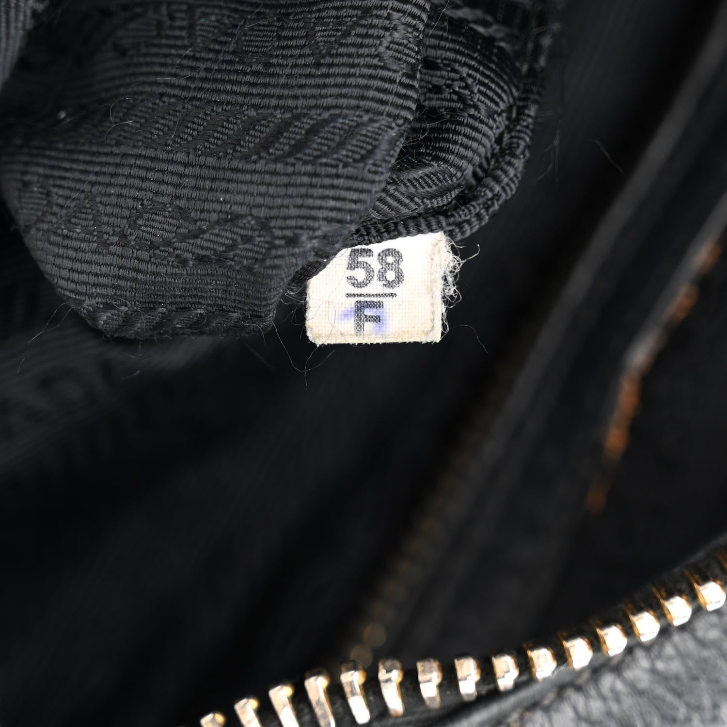 Prada Vitello Daino Hobo Black 7 of 18