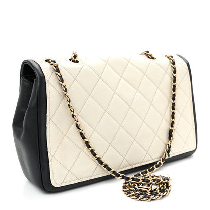 Chanel Lambskin Quilted Graphic Medium Flap White Black 3 of 10