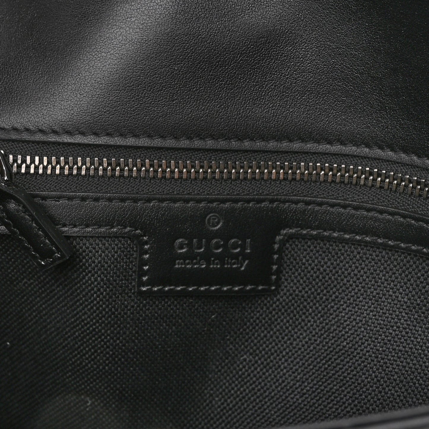 Calfskin Matelasse Monochrome Small GG Marmont Shoulder Bag Black