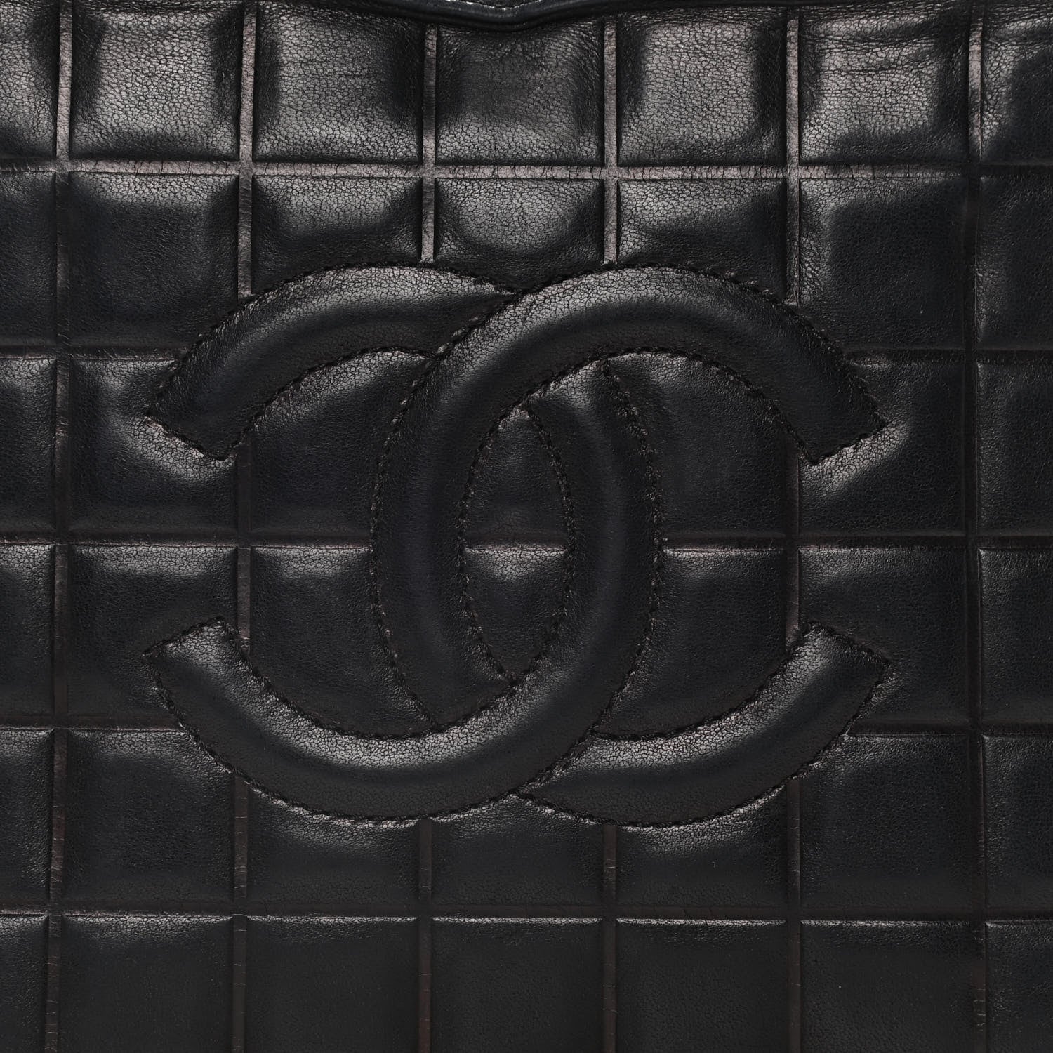 Chanel Lambskin Quilted Small Chocolate Bar Shoulder Bag Black 8 of 20