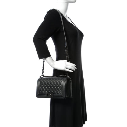 Chanel Caviar Quilted Medium Boy Flap So Black 2 of 11
