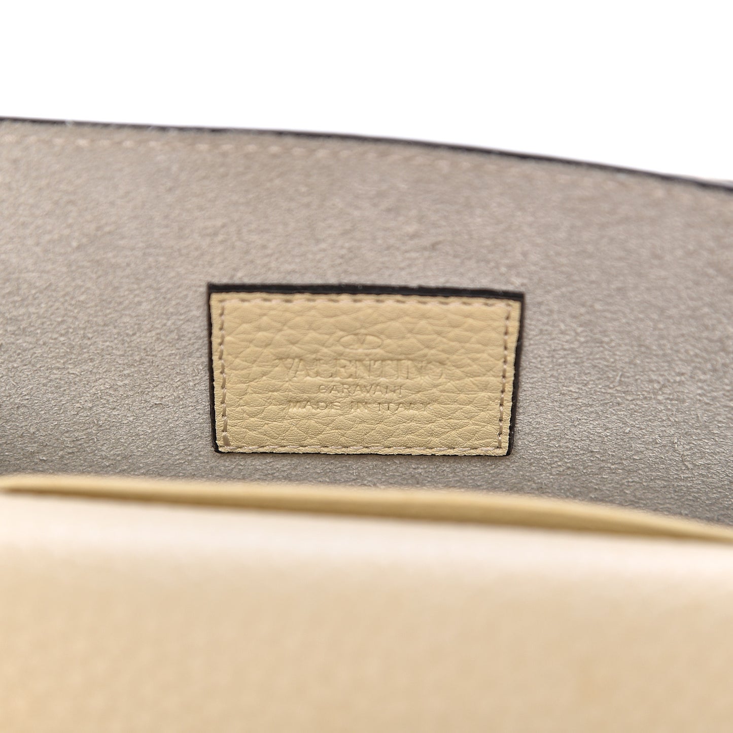 Pebbled Calfskin Rockstud Envelope Wallet on Chain Light Ivory