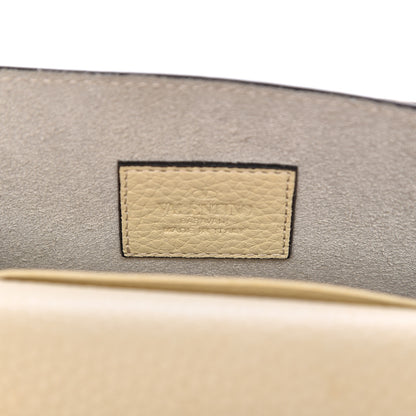 Valentino Garavani Pebbled Calfskin Rockstud Envelope Wallet on Chain Light Ivory 6 of 10