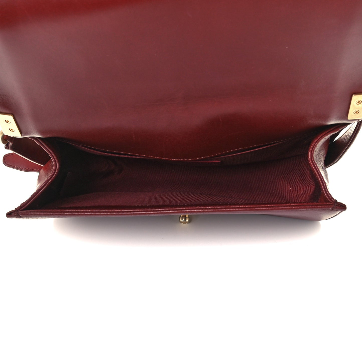 Lambskin Quilted Medium Boy Flap Burgundy