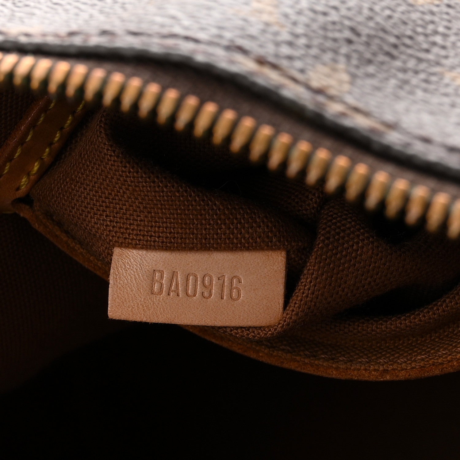 Louis Vuitton Monogram Alma PM 7 of 14