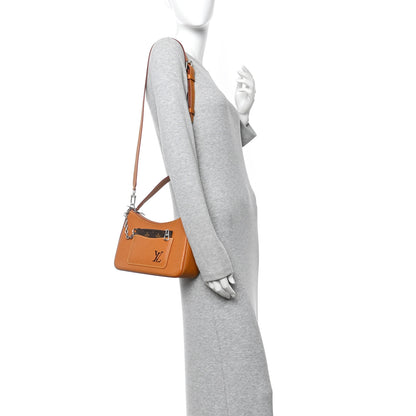 Louis Vuitton Epi Marelle Gold Honey 2 of 10
