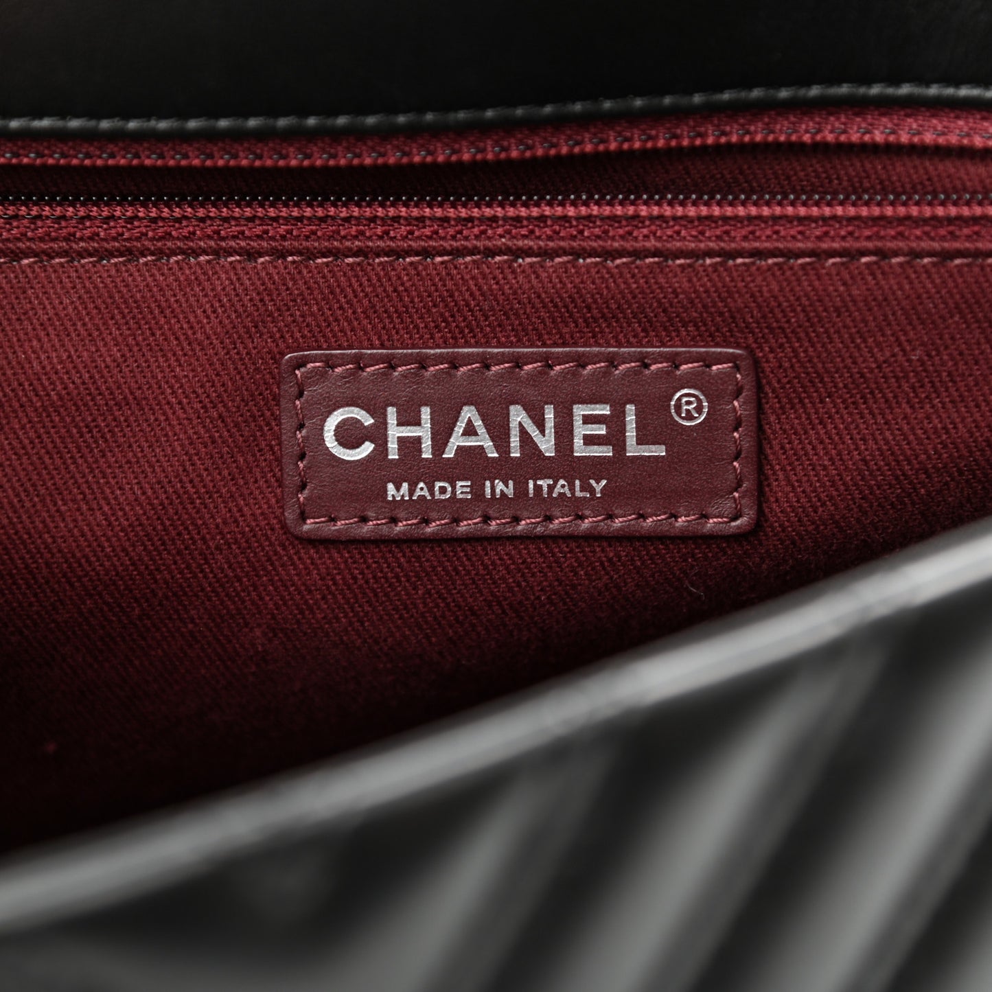 Lambskin Chevron Quilted Double Stitch Jumbo Single Flap Black