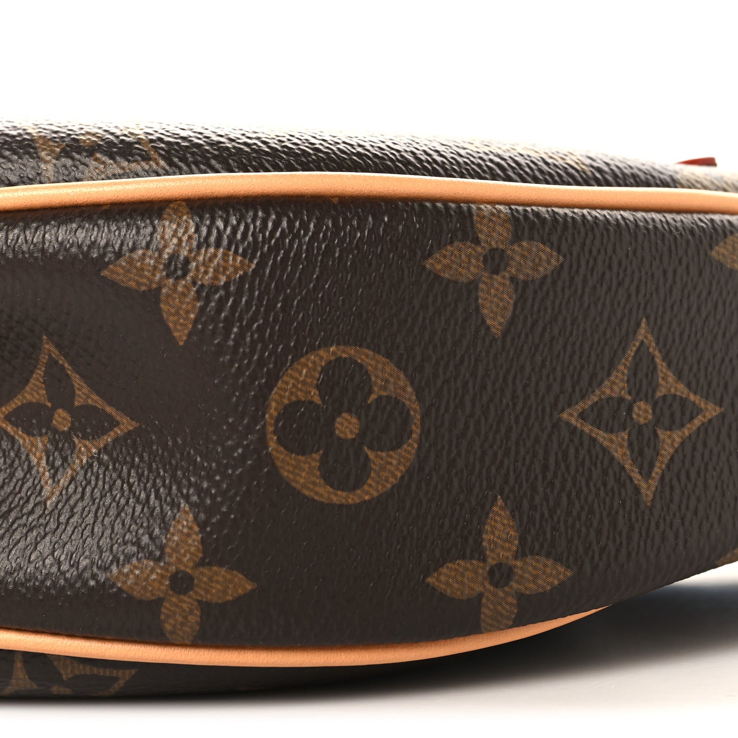 Monogram Loop