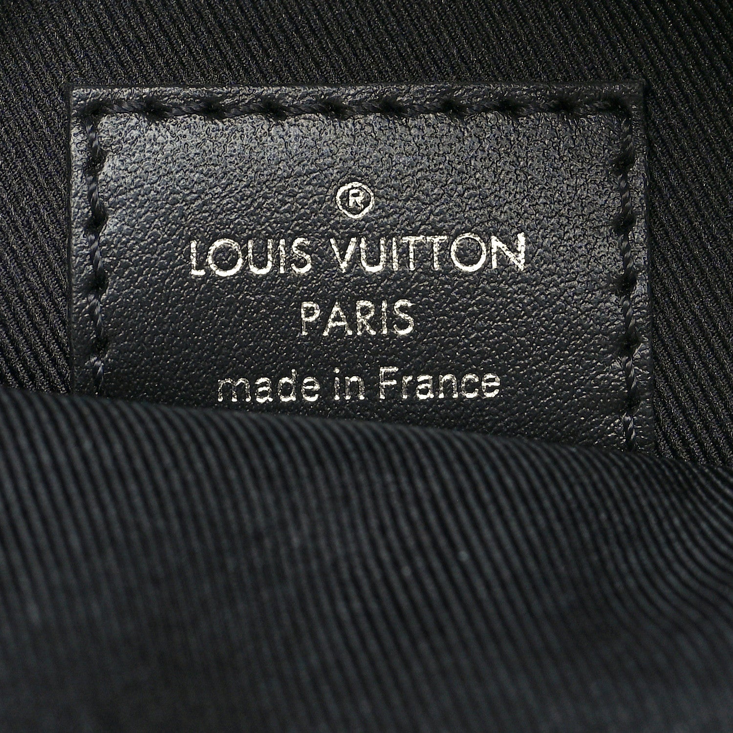 Louis Vuitton Damier Graphite 3D Amazone Sling Bag Navy Black 7 of 10