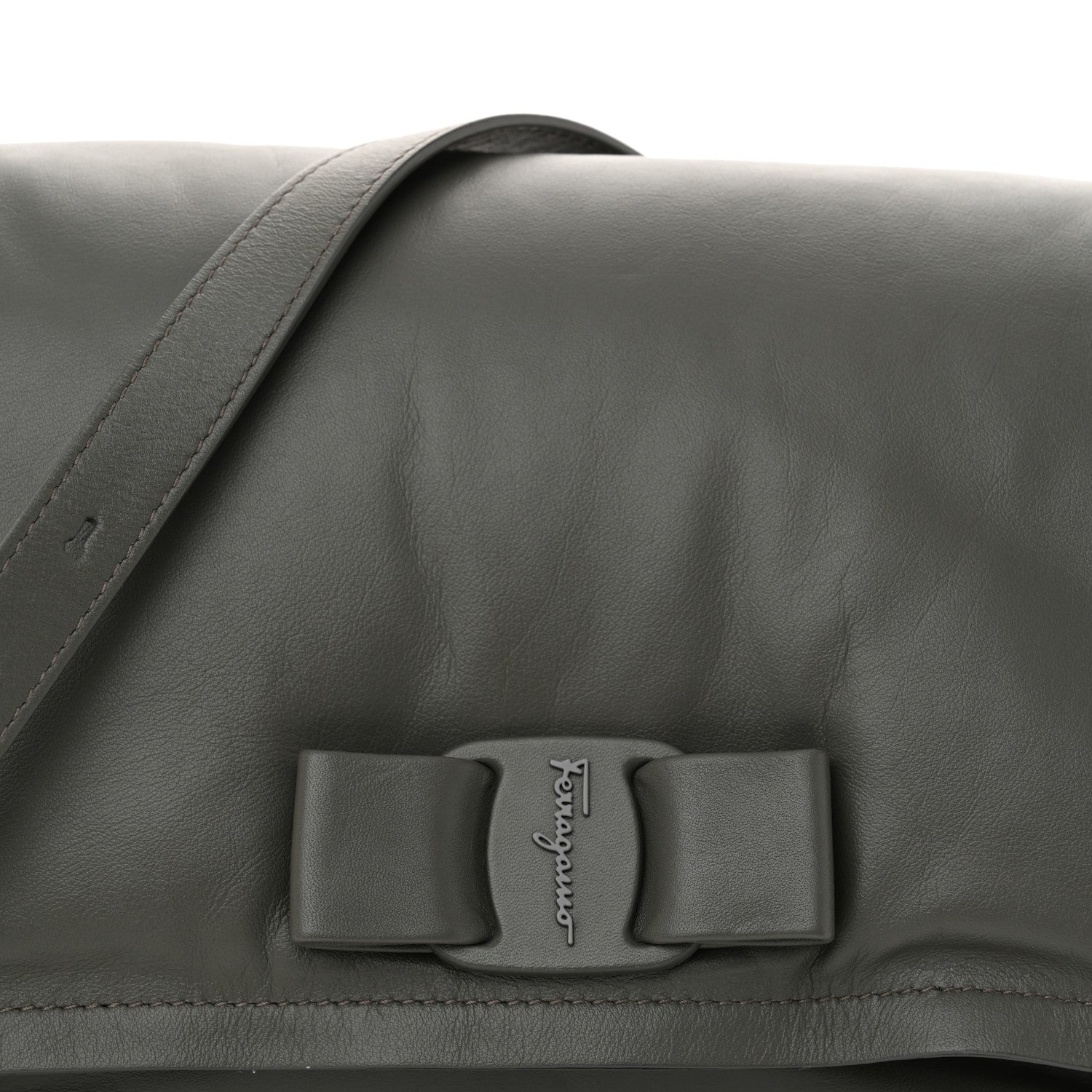 Salvatore Ferragamo Calfskin Medium Viva Bow Shoulder Bag Sparrow 9 of 11