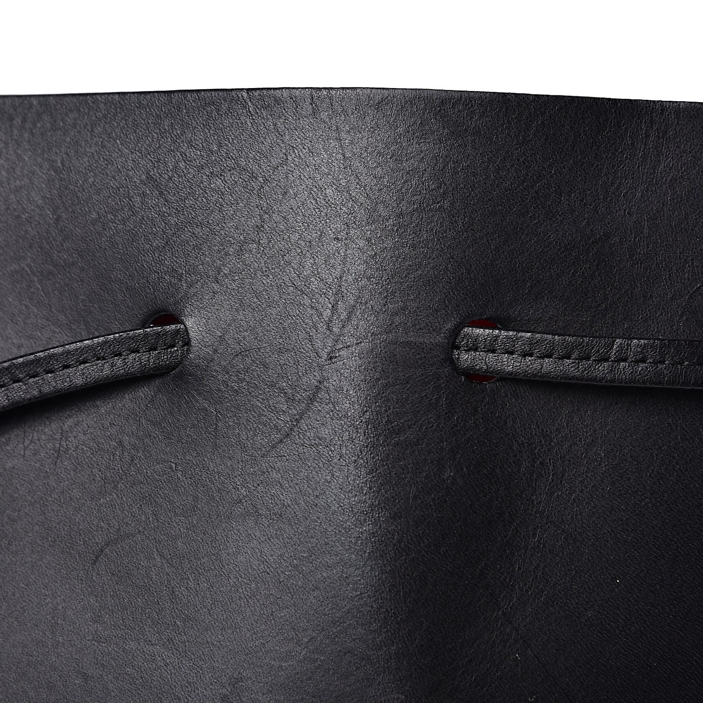 Vegetable Tanned Calfskin Bucket Bag Black Flamma