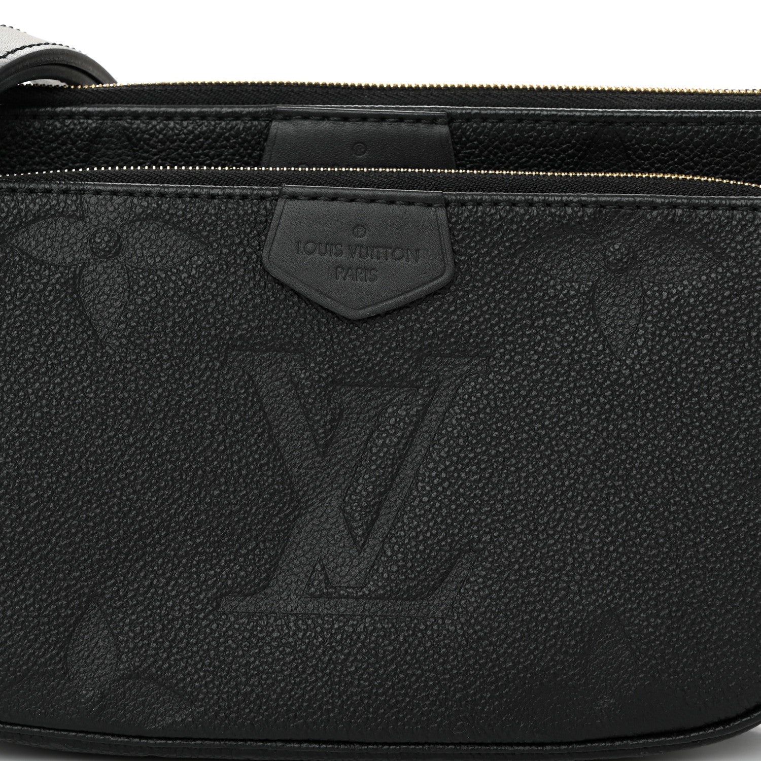 Louis Vuitton Empreinte Monogram Giant Multi Pochette Accessories Black 8 of 10