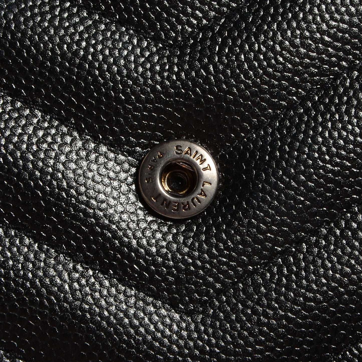 Matelasse Chevron Monogramme Chain Wallet Black