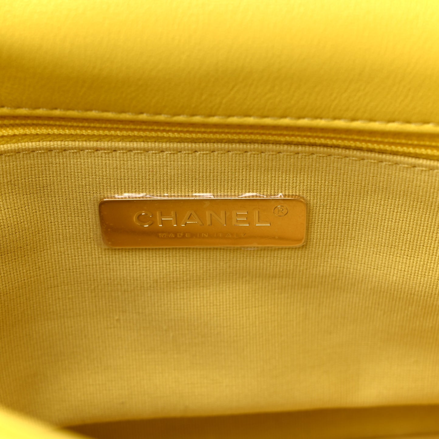 Lambskin Quilted Medium Chanel 19 Flap Yellow