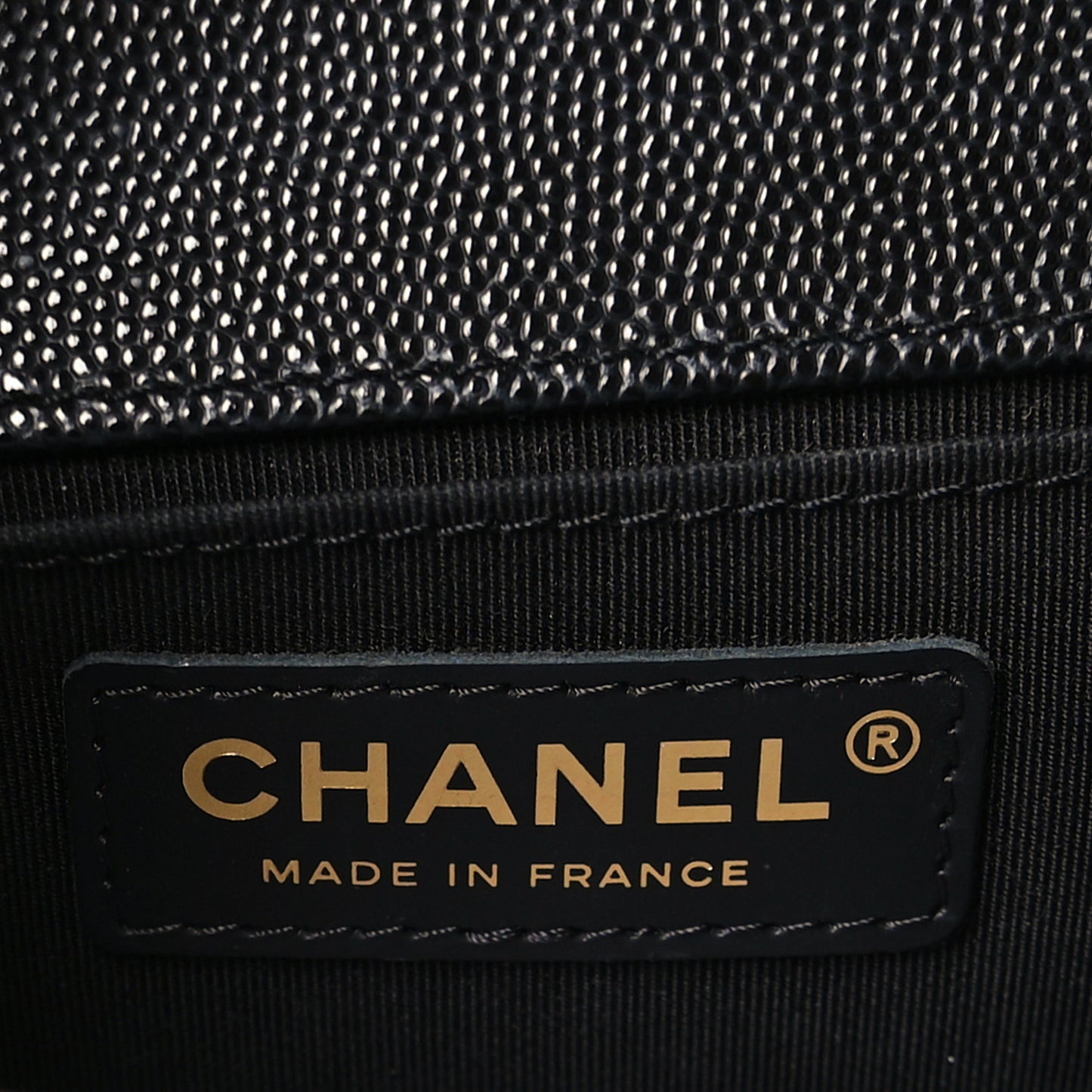 Caviar Quilted Medium Boy Flap Black