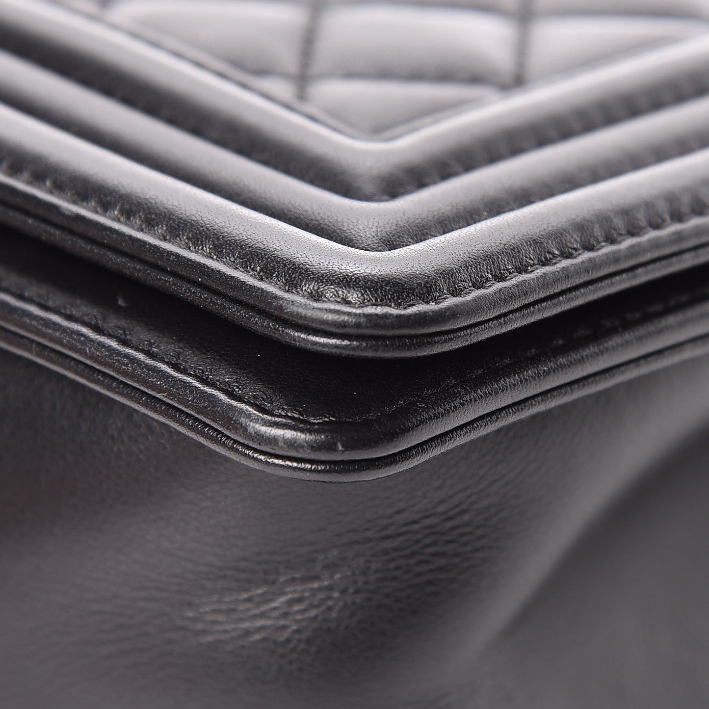 Calfskin Quilted Medium Boy Flap Black