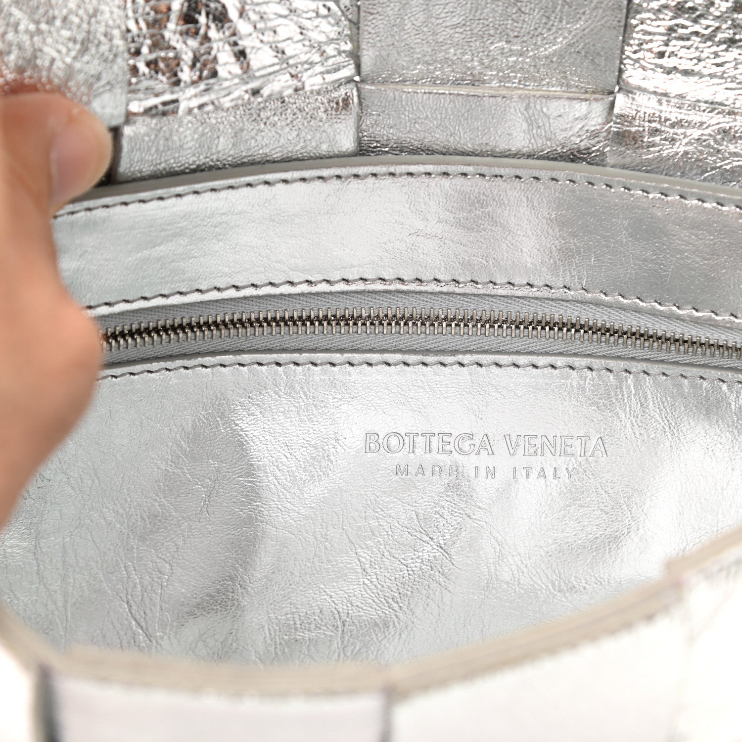 Bottega Veneta Metallic Lambskin Maxi Intrecciato Cassette Crossbody Bag Silver 5 of 8