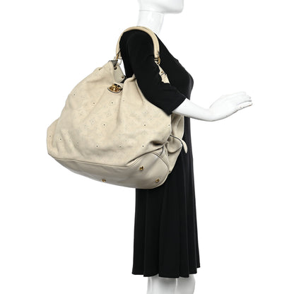 Louis Vuitton Mahina XL Gris 2 of 14