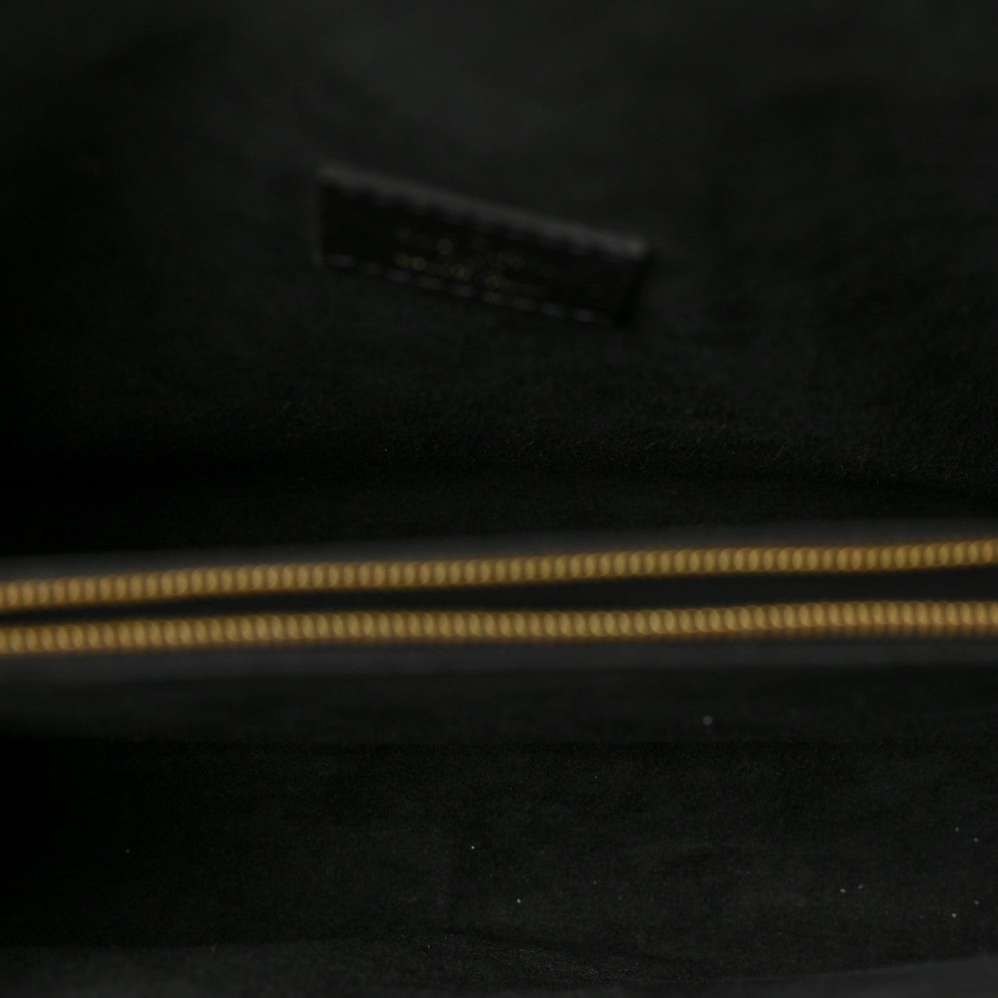 Monogram Victoire Black